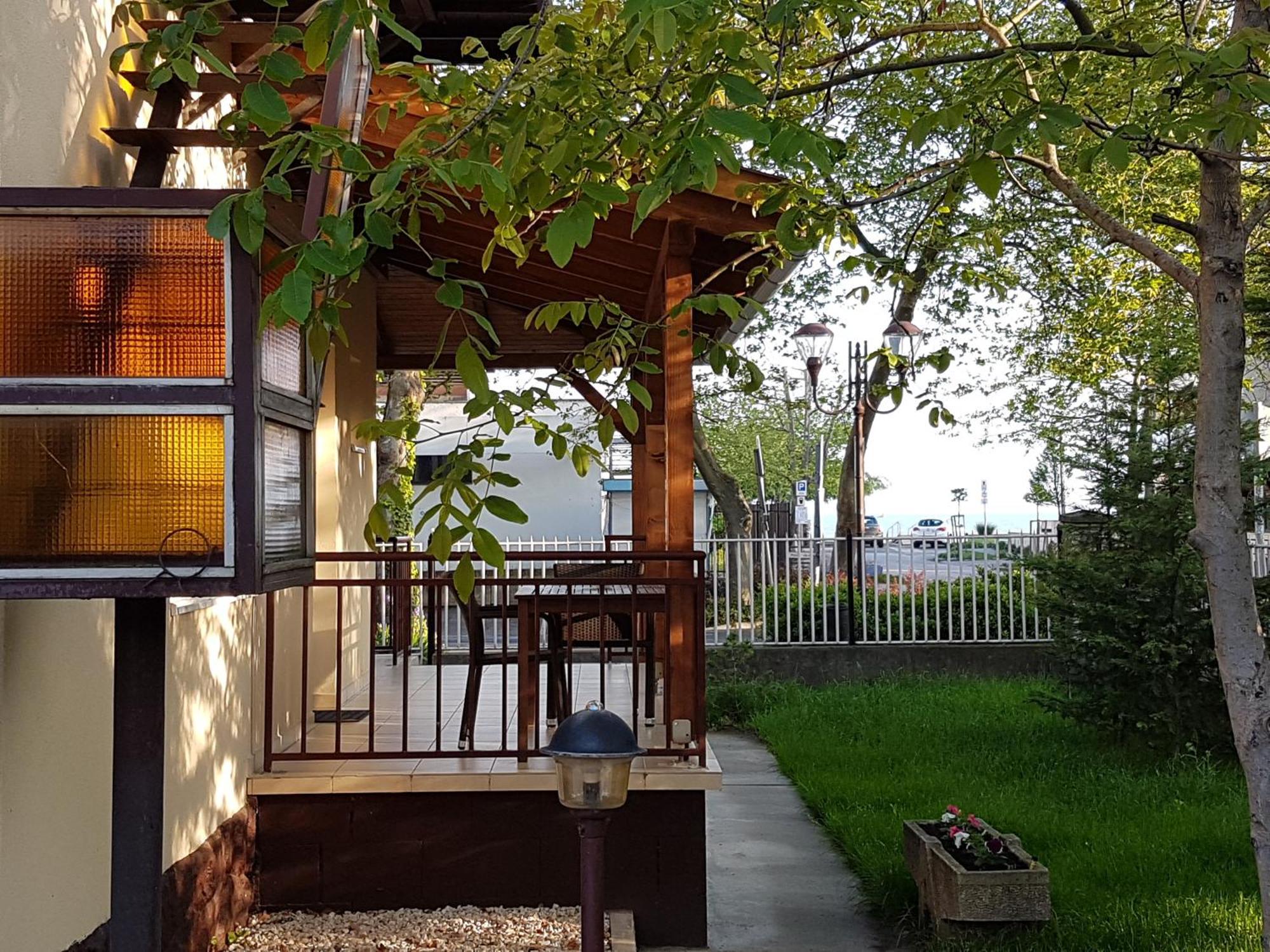 Tancsics Vendeghaz Otel Siofok Oda fotoğraf