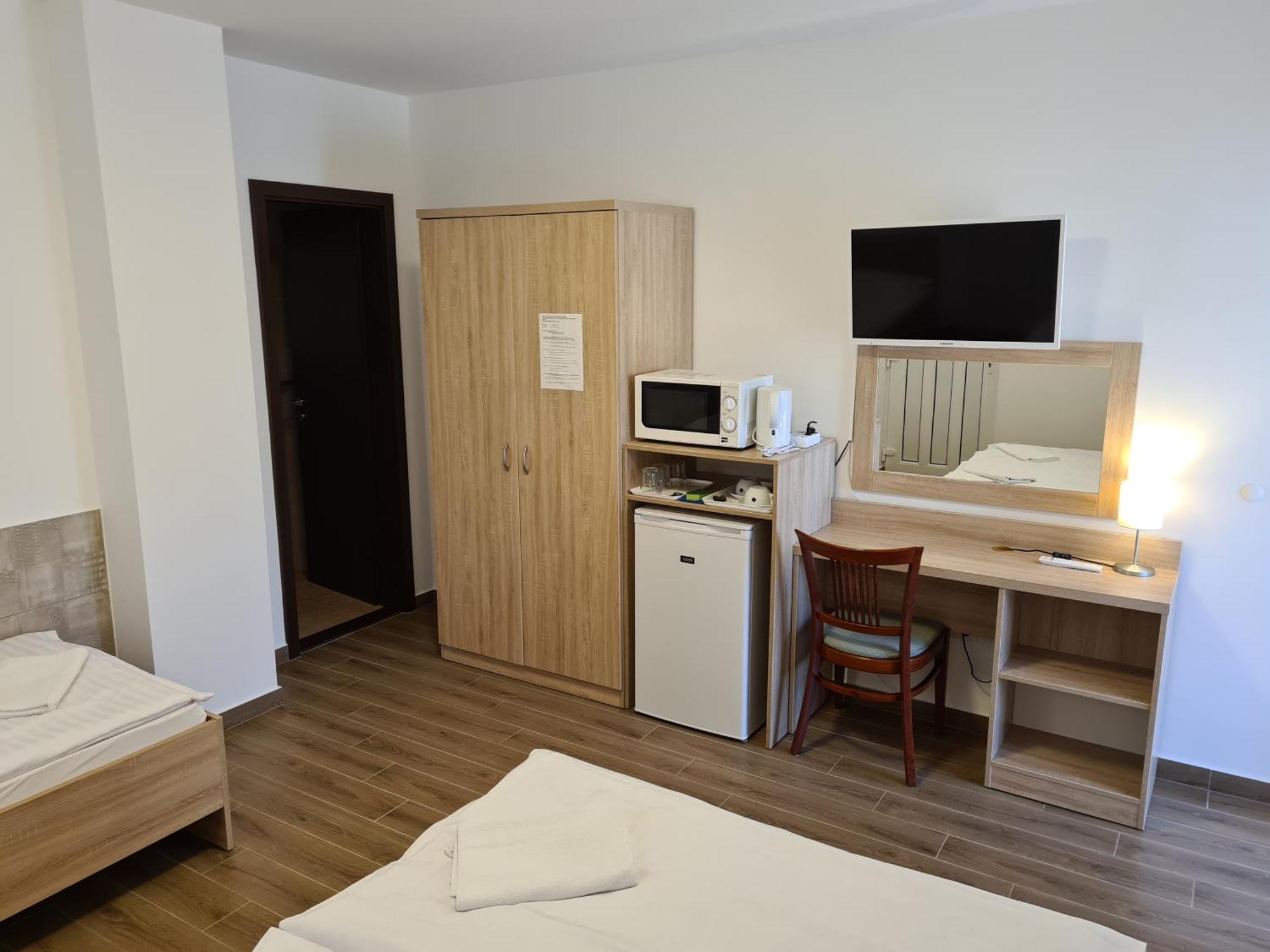Tancsics Vendeghaz Otel Siofok Oda fotoğraf