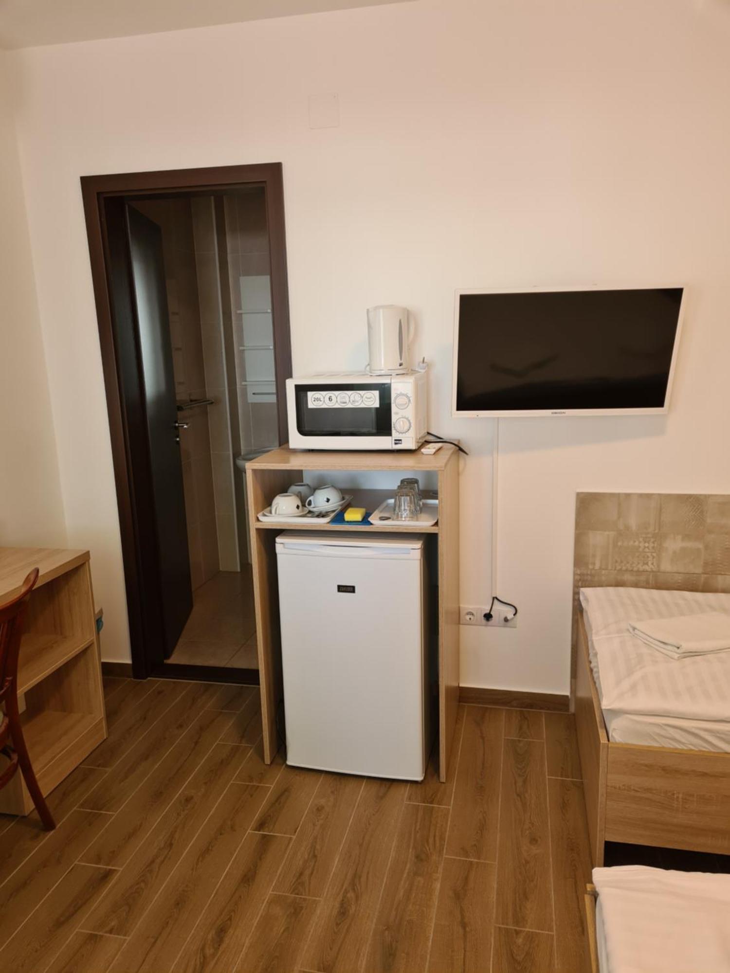 Tancsics Vendeghaz Otel Siofok Oda fotoğraf