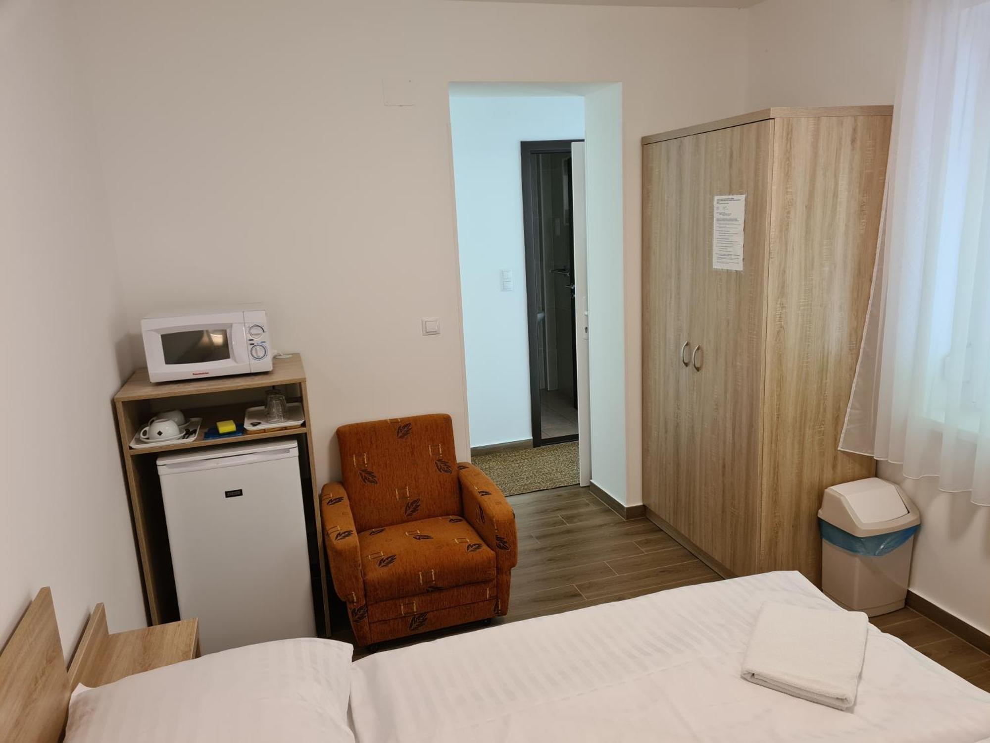 Tancsics Vendeghaz Otel Siofok Oda fotoğraf