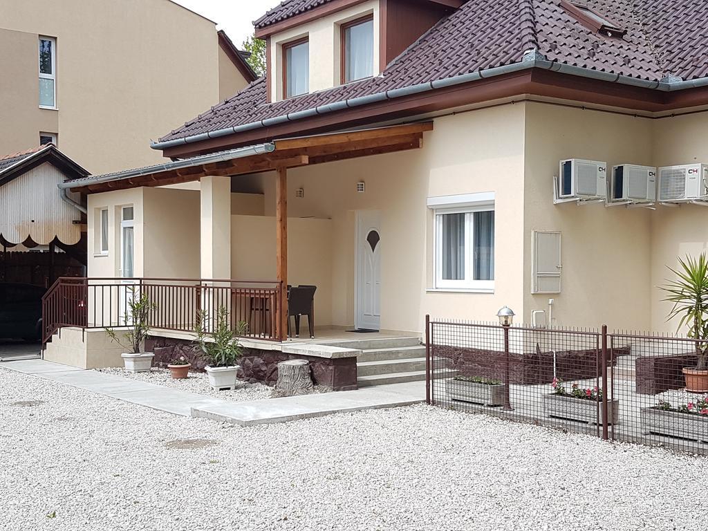 Tancsics Vendeghaz Otel Siofok Dış mekan fotoğraf