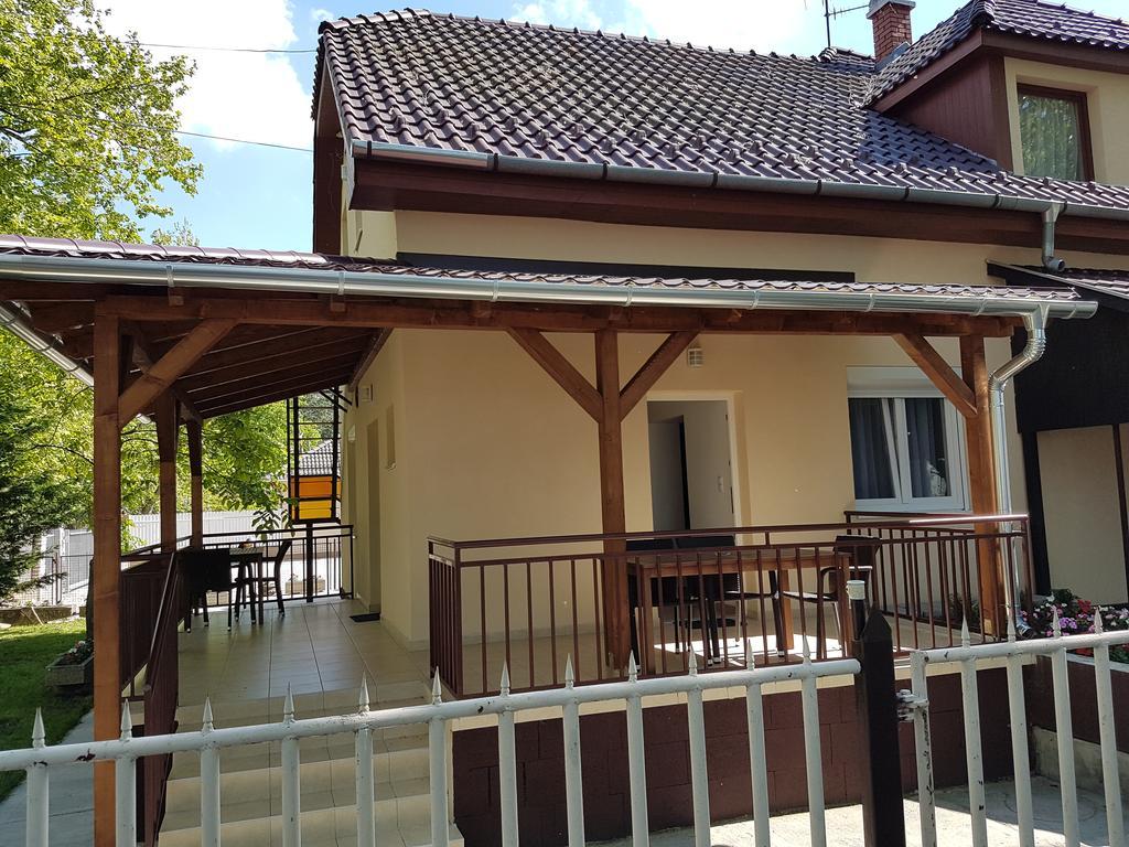 Tancsics Vendeghaz Otel Siofok Dış mekan fotoğraf