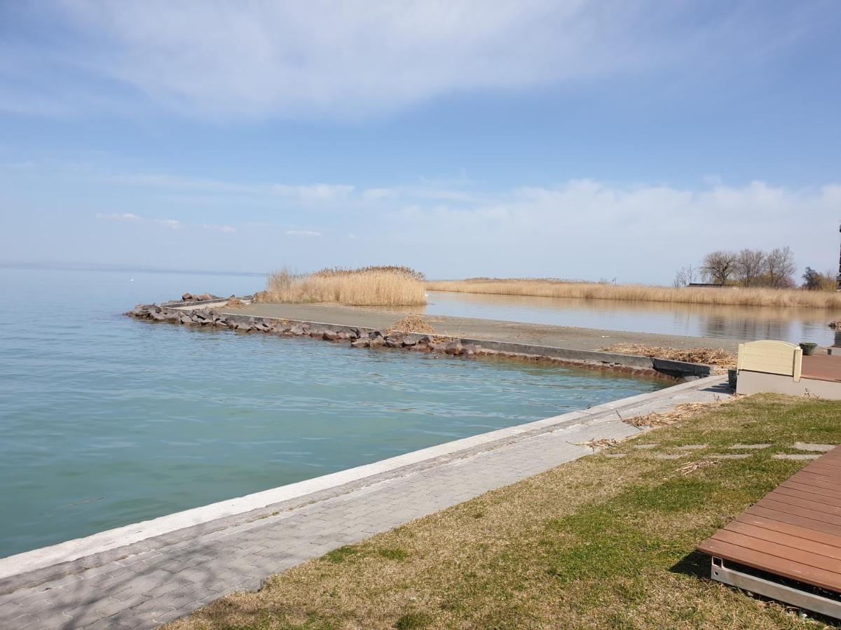 Tancsics Vendeghaz Otel Siofok Dış mekan fotoğraf